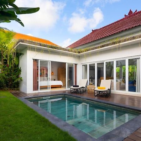 Villa Sersenka Kerobokan Buitenkant foto